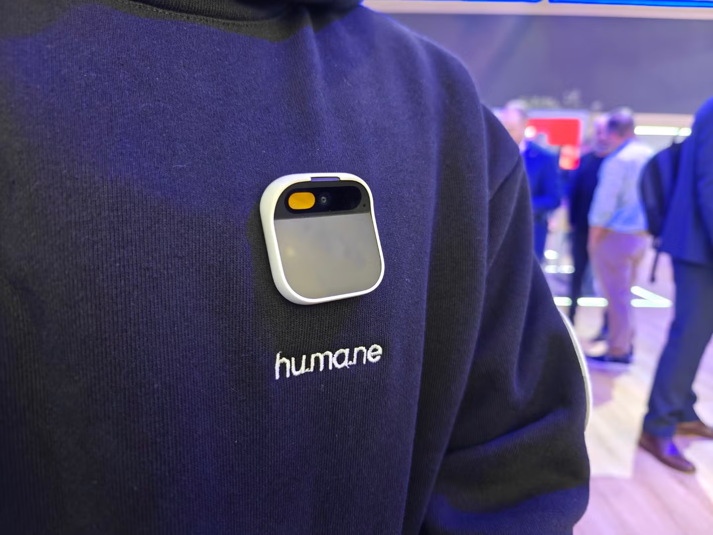 Humane AI Pin HP