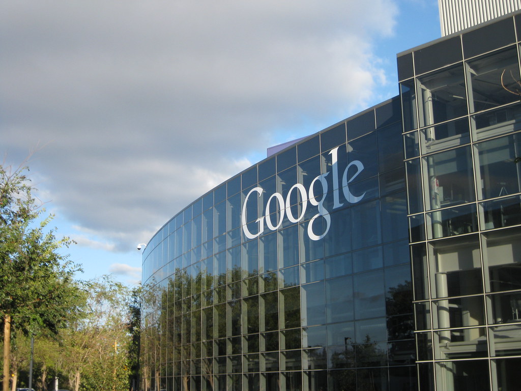 Google Ai Overviews denuncia